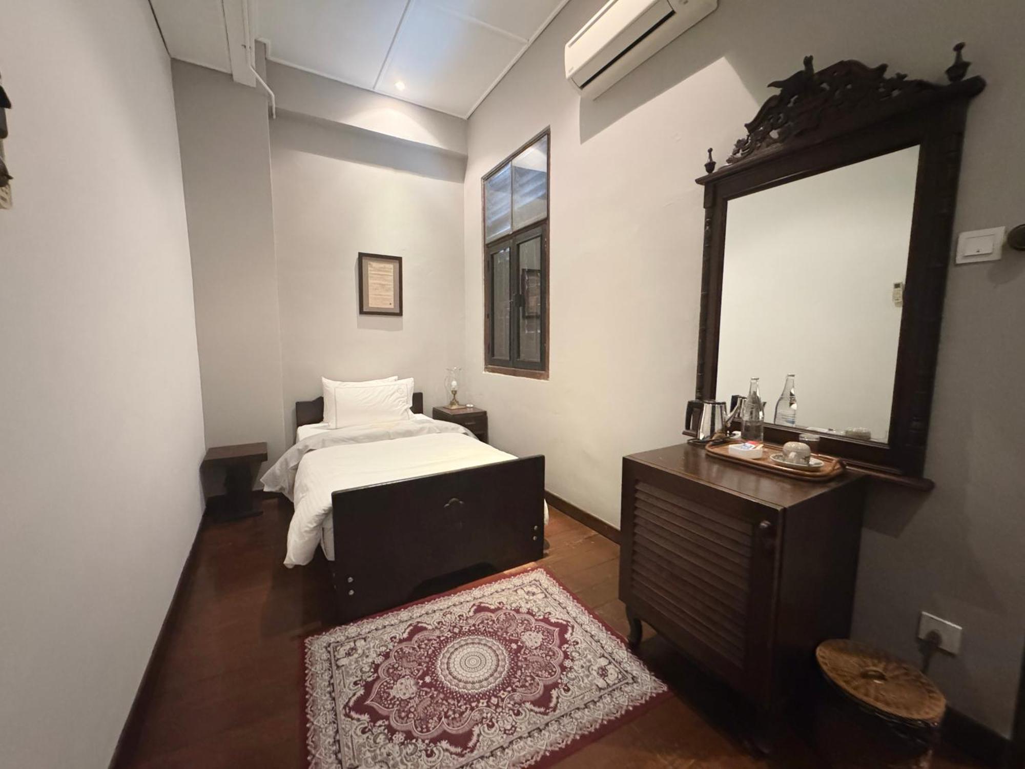 Museum Hotel George Town Exterior photo